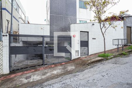 Apartamento para alugar com 47m², 2 quartos e 2 vagasFachada do prédio