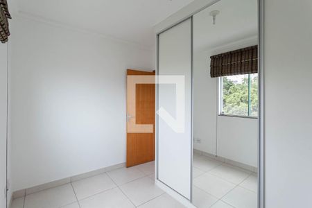 Apartamento para alugar com 47m², 2 quartos e 2 vagasQuarto