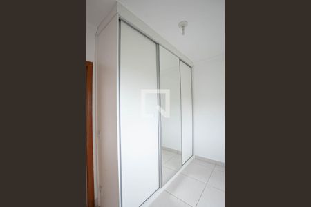 Apartamento para alugar com 47m², 2 quartos e 2 vagasQuarto