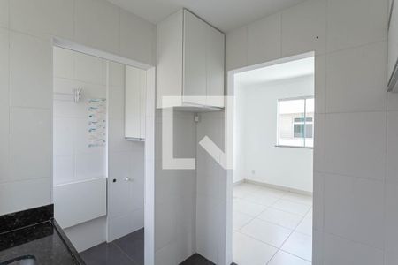 Apartamento para alugar com 47m², 2 quartos e 2 vagasCozinha