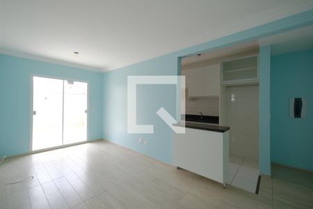 Sala de apartamento para alugar com 2 quartos, 68m² em Novo Mundo, Curitiba