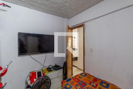 Quarto 2 de apartamento para alugar com 2 quartos, 50m² em Vila Sílvia, São Paulo