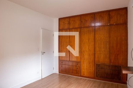 Apartamento à venda com 93m², 3 quartos e 1 vagaQuarto 2