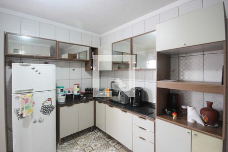 Casa à venda com 120m², 2 quartos e sem vaga Casa à venda com 120m², 2 quartos e sem vagaCozinha