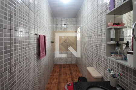 Casa à venda com 120m², 2 quartos e sem vaga Casa à venda com 120m², 2 quartos e sem vagaBanheiro