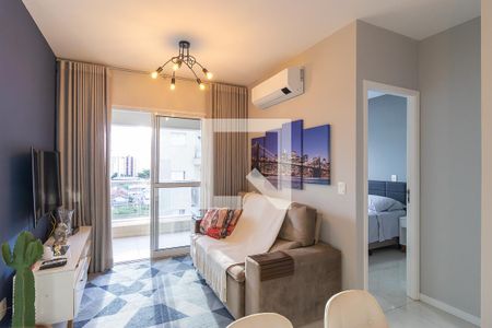 Sala de apartamento para alugar com 1 quarto, 43m² em Centro, Campinas