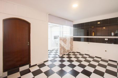 Cozinha de casa para alugar com 2 quartos, 110m² em Vila das Belezas, São Paulo