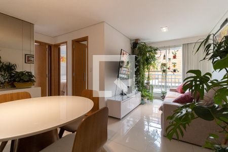 Sala de apartamento à venda com 2 quartos, 38m² em Vila Conde do Pinhal, São Paulo