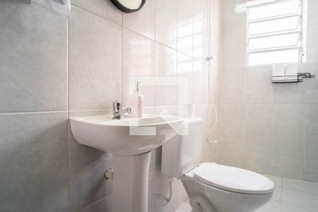 Casa à venda com 89m², 2 quartos e 3 vagasBanheiro 