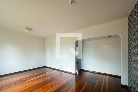 Sala de apartamento para alugar com 3 quartos, 120m² em Vila Olímpia, São Paulo