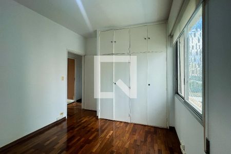 Quarto 1 de apartamento para alugar com 3 quartos, 120m² em Vila Olímpia, São Paulo