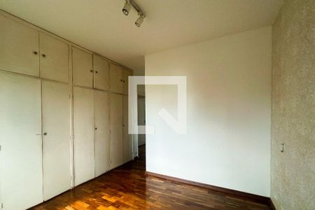 Apartamento para alugar com 120m², 3 quartos e 1 vagaSuíte 