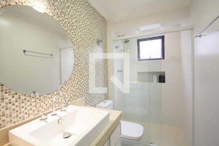 Apartamento para alugar com 120m², 3 quartos e 2 vagas Apartamento para alugar com 120m², 3 quartos e 2 vagasBanheiro