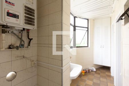 Apartamento para alugar com 120m², 3 quartos e 2 vagas Apartamento para alugar com 120m², 3 quartos e 2 vagasÁrea de Serviço