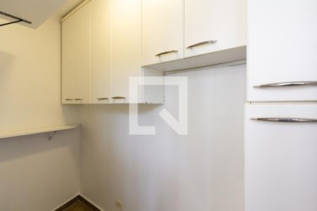 Apartamento para alugar com 120m², 3 quartos e 2 vagasQuarto de Serviço