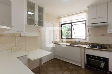 Apartamento para alugar com 120m², 3 quartos e 2 vagas Apartamento para alugar com 120m², 3 quartos e 2 vagasCozinha