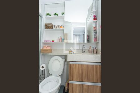 Banheiro suite de apartamento à venda com 3 quartos, 75m² em Freguesia do Ó, São Paulo