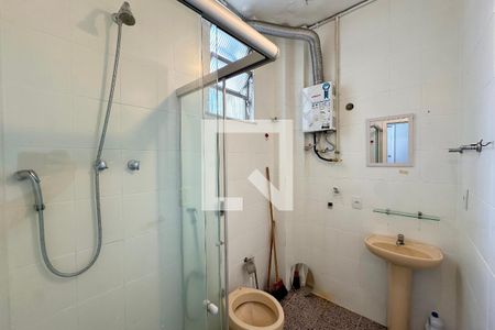 Banheiro de apartamento à venda com 1 quarto, 37m² em Botafogo, Rio de Janeiro