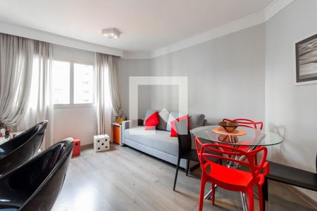 Sala de apartamento para alugar com 1 quarto, 45m² em Indianópolis, São Paulo
