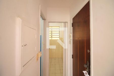 Corredor de apartamento para alugar com 1 quarto, 30m² em Bela Vista, São Paulo
