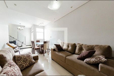 Apartamento para alugar com 146m², 3 quartos e 1 vagaSala