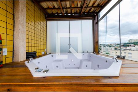 Apartamento à venda com 146m², 3 quartos e 1 vagaBanheira de hidromassagem