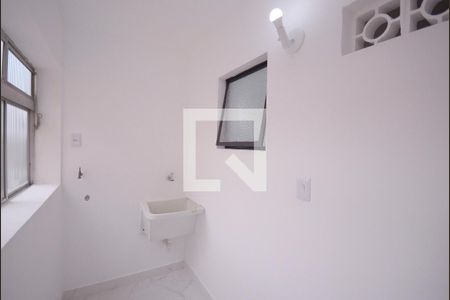 Apartamento à venda com 60m², 3 quartos e 1 vagaÁrea de Serviço