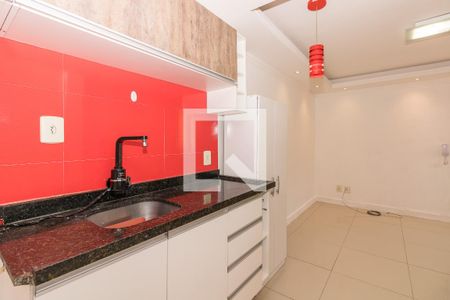 Apartamento à venda com 38m², 2 quartos e 1 vaga Apartamento à venda com 38m², 2 quartos e 1 vagaCozinha e Área de Serviço