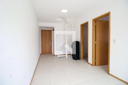 Sala de apartamento para alugar com 2 quartos, 140m² em Jacarepaguá, Rio de Janeiro