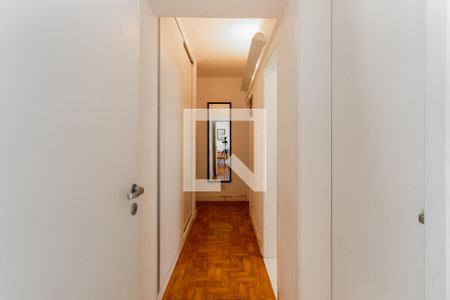 Corredor de apartamento à venda com 3 quartos, 115m² em Moema, São Paulo