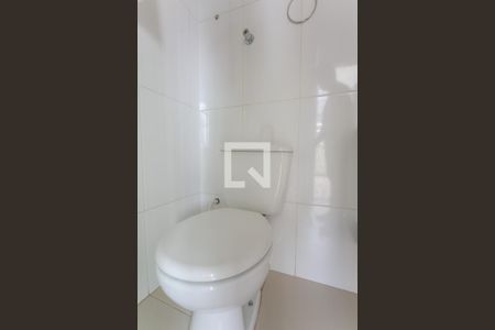 Banheiro de apartamento para alugar com 1 quarto, 43m² em Centro, Belo Horizonte