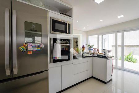 Casa para alugar com 490m², 3 quartos e 4 vagas Casa para alugar com 490m², 3 quartos e 4 vagasCozinha