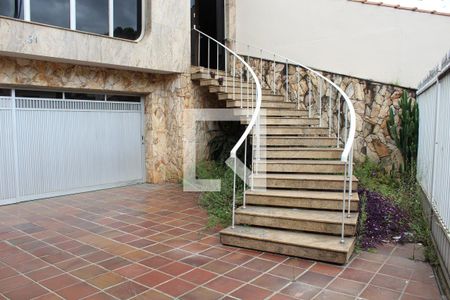 Casa à venda com 290m², 3 quartos e 6 vagasGARAGEM ABERTA