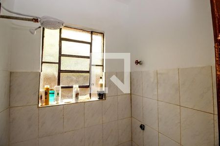 Casa à venda com 394m², 3 quartos e 1 vagaBanheiro 2