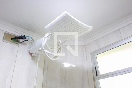 Banheiro de apartamento para alugar com 1 quarto, 39m² em Parque Munhoz, São Paulo