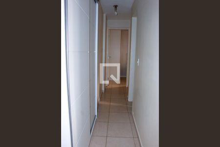 Corredor de apartamento para alugar com 1 quarto, 39m² em Parque Munhoz, São Paulo