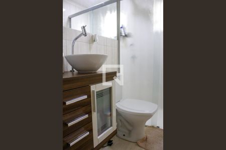 Banheiro de apartamento para alugar com 1 quarto, 39m² em Parque Munhoz, São Paulo