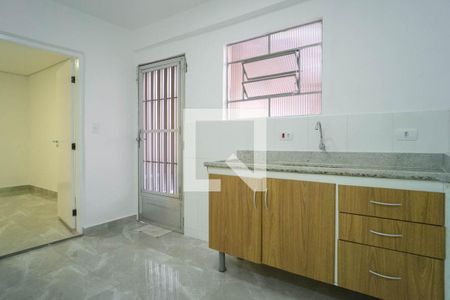 Sala/Cozinha de casa de condomínio para alugar com 1 quarto, 50m² em Vila Libanesa, São Paulo