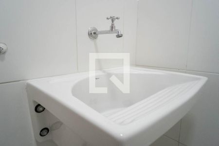 Casa de condomínio para alugar com 50m², 1 quarto e 1 vaga Casa de condomínio para alugar com 50m², 1 quarto e 1 vagaÁrea de serviço