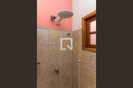 Casa à venda com 127m², 3 quartos e 2 vagasBanheiro