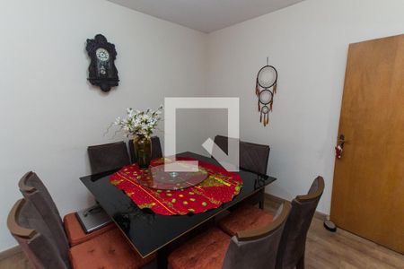 Casa à venda com 127m², 3 quartos e 2 vagasQuarto 2/ Sala de Jantar