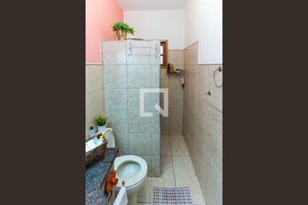 Casa à venda com 127m², 3 quartos e 2 vagasBanheiro