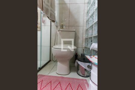 Casa à venda com 127m², 3 quartos e 2 vagasBanheiro da Suíte