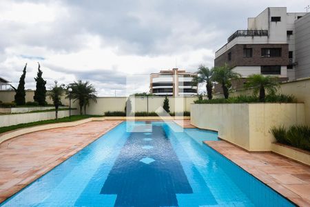 Apartamento para alugar com 200m², 2 quartos e 3 vagasPiscina