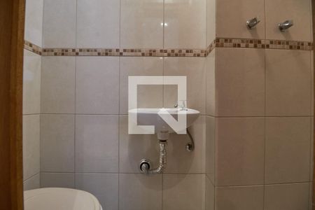 Apartamento para alugar com 64m², 1 quarto e 1 vaga Apartamento para alugar com 64m², 1 quarto e 1 vagaBanheiro de Serviço