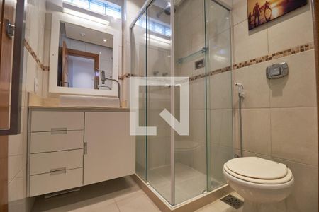 Banheiro de apartamento para alugar com 1 quarto, 64m² em Tijuca, Rio de Janeiro