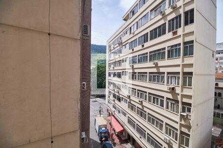 Sala Vista de apartamento para alugar com 2 quartos, 71m² em Tijuca, Rio de Janeiro