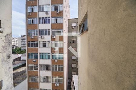 Apartamento para alugar com 71m², 2 quartos e 1 vaga Apartamento para alugar com 71m², 2 quartos e 1 vagaÁrea de Serviço Vista