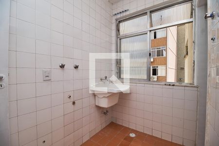 Apartamento para alugar com 71m², 2 quartos e 1 vaga Apartamento para alugar com 71m², 2 quartos e 1 vagaÁrea de Serviço