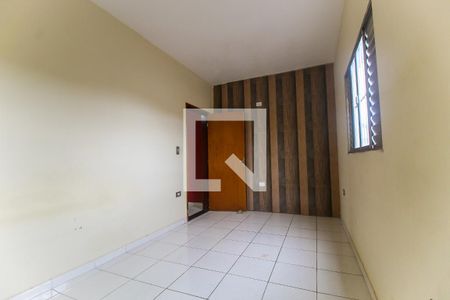 Quarto de casa para alugar com 1 quarto, 137m² em Parque Santa Rita, São Paulo
